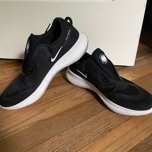 Nike running shoes size mens 11